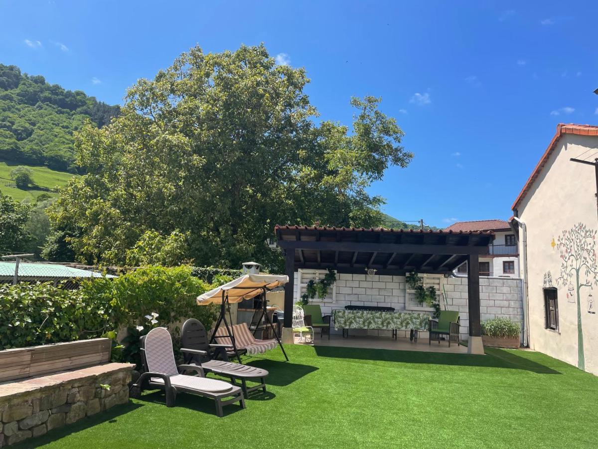 El Corro, acogedora casa con jardín en el corazón de Cantabria Villasuso de Cieza Exterior foto